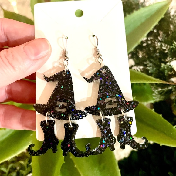 Witches Hat and Shoes Earrings - Picture 5 of 7
